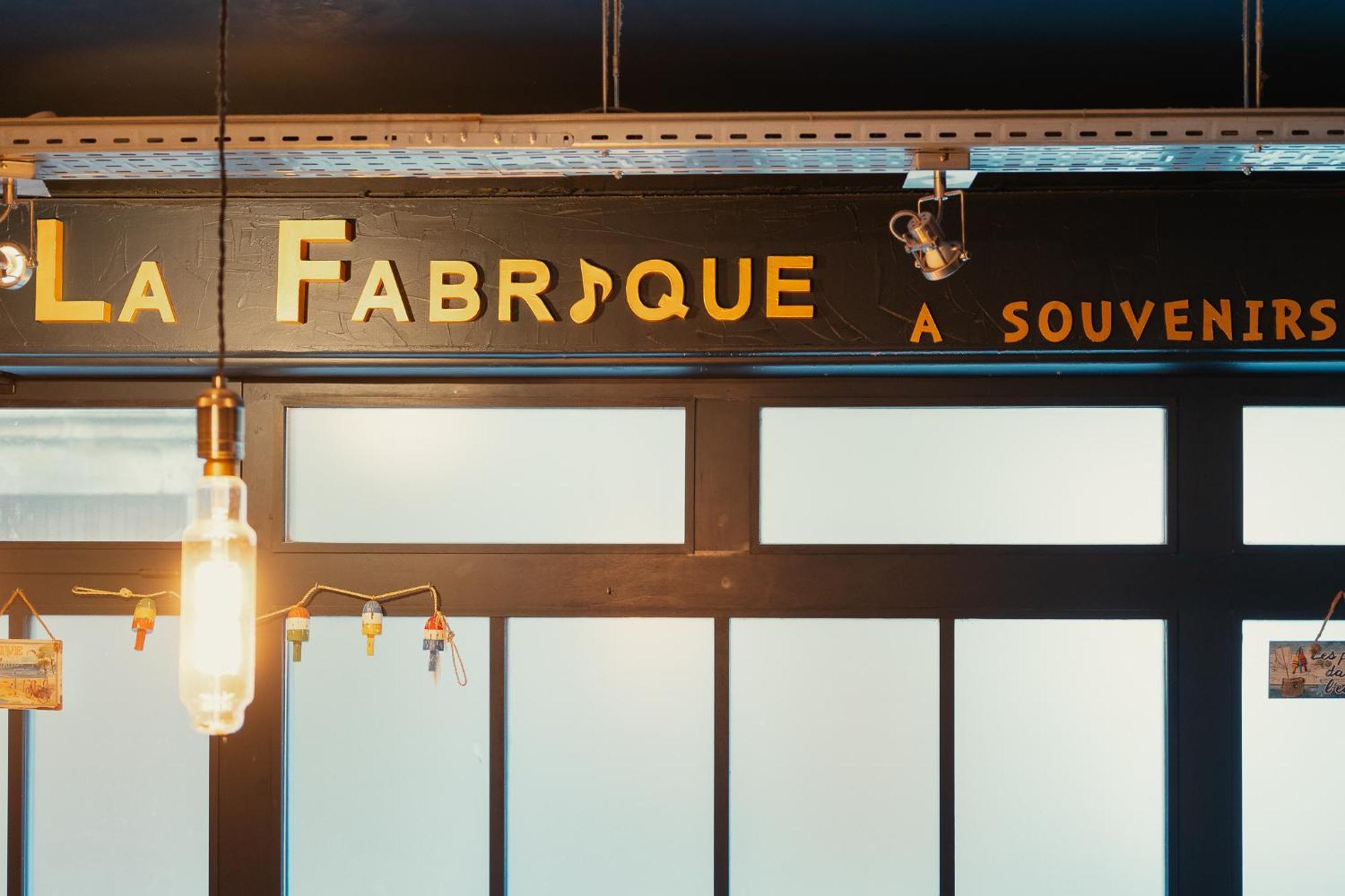 サン・マロLa Fabrique A Souvenirsアパートメント エクステリア 写真